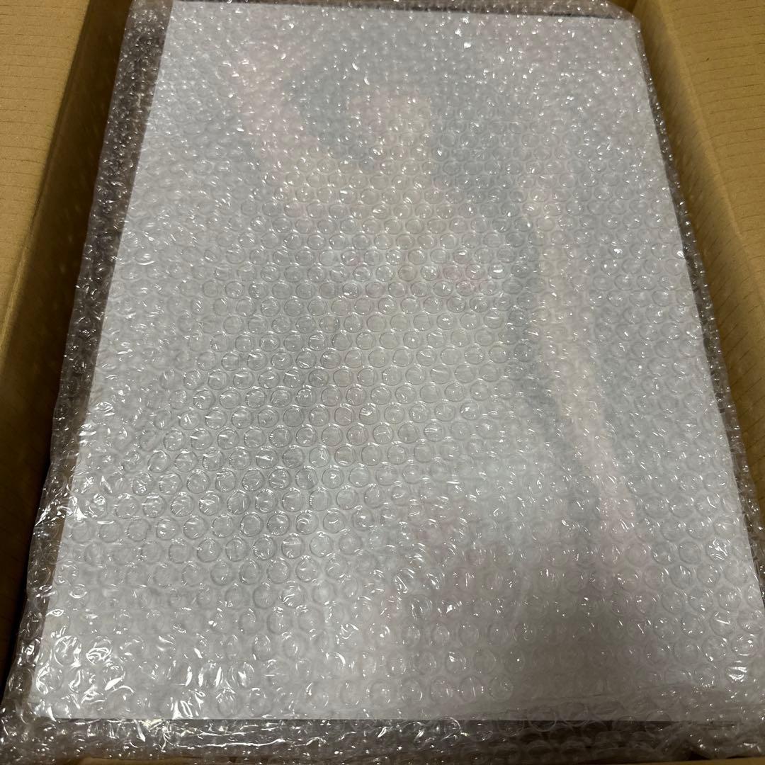 黒木ひかり直筆サイン入り写真パネルA3サイズ 花柄