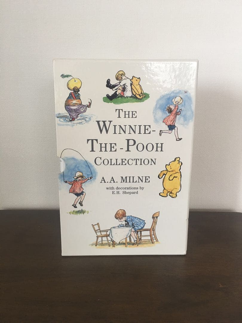 Disney 洋書絵本THE WINNI-THE-POOH COLLECTION