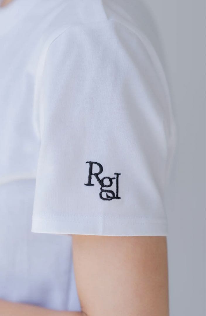 【新品未使用】regleam リグリーム ロゴ入りベーシックTシャツ ホワイトM