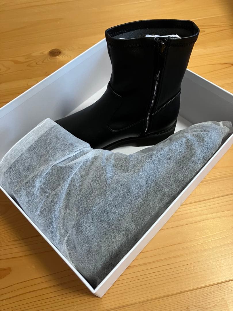 【新品未使用】3.5cmトラックソールフィットショートブーツ　ＸＬ