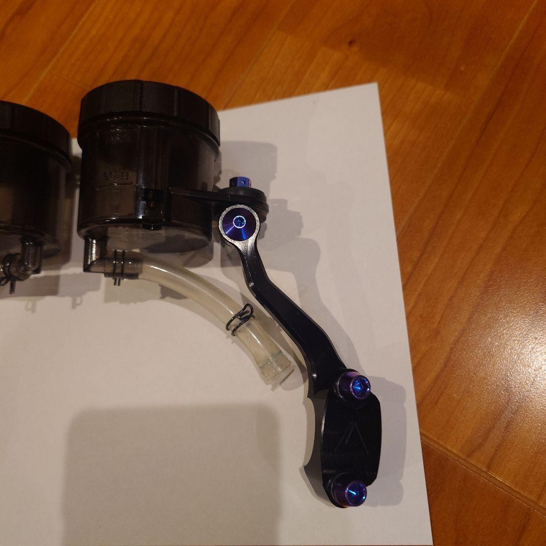 ブレンボ BREMBO RCS アントライオン ant lion タンクステー
