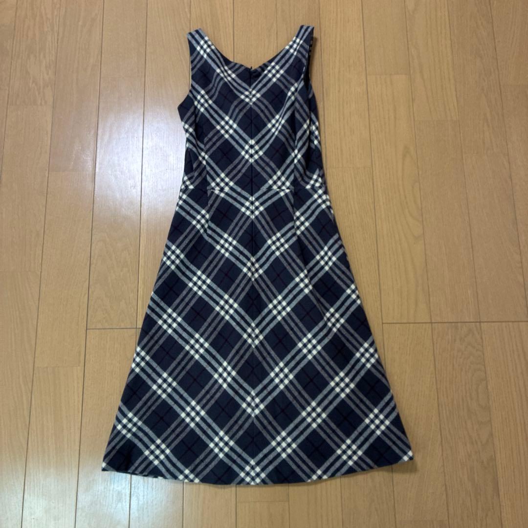 《美品》バーバリーブルーレーベル　ノースリーブひざ丈ワンピース チェック柄