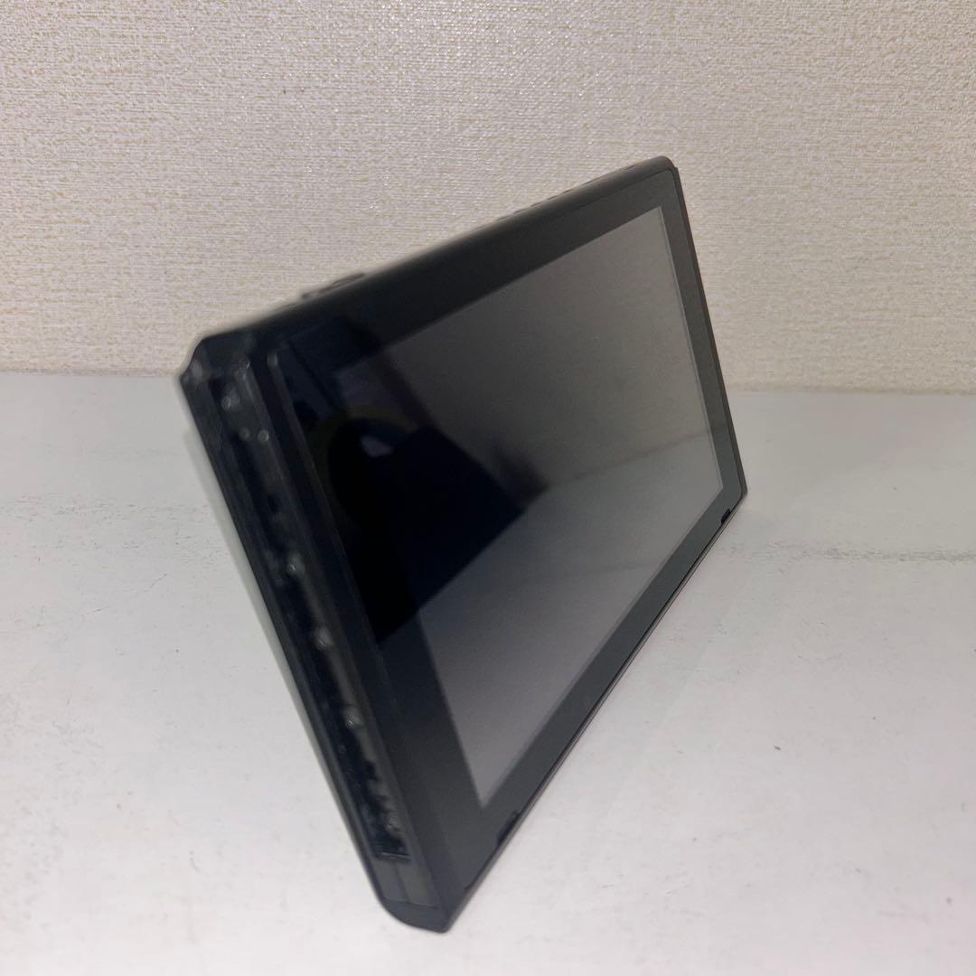 ニンテンドー　スイッチ　本体のみ Nintendo switch