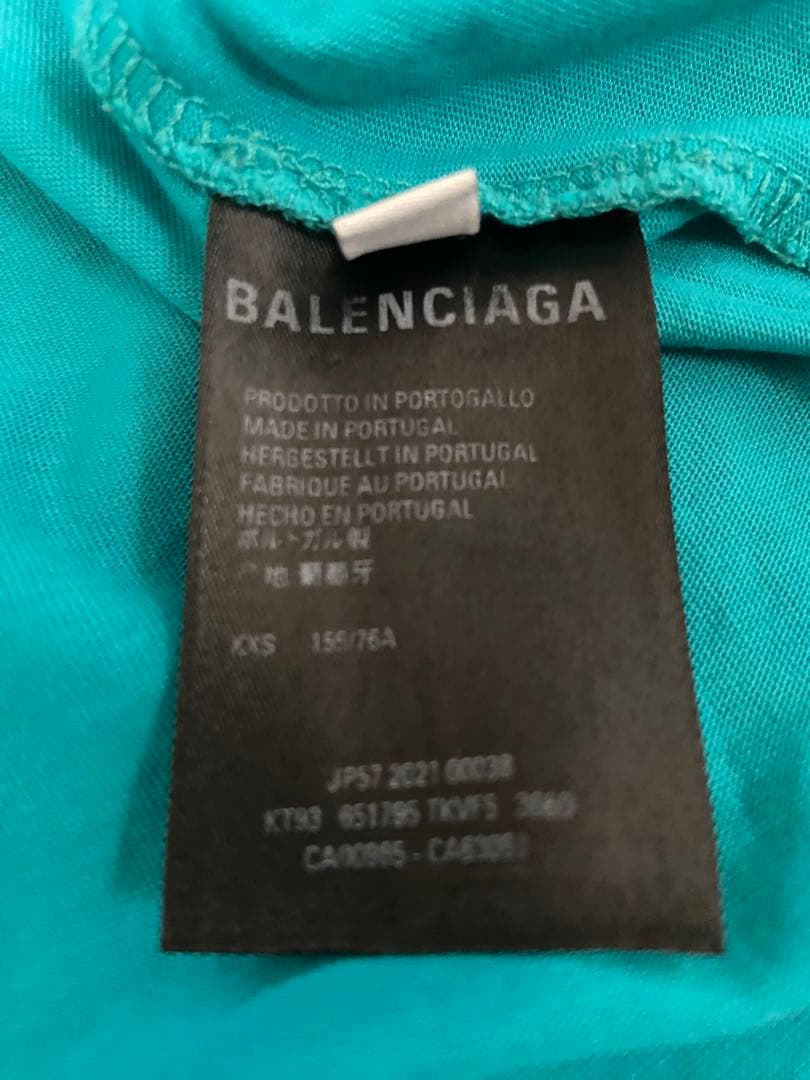 BALENCIAGA ロゴ Tシャツ オーバーサイズ　ダメージ加工　今日まで出品