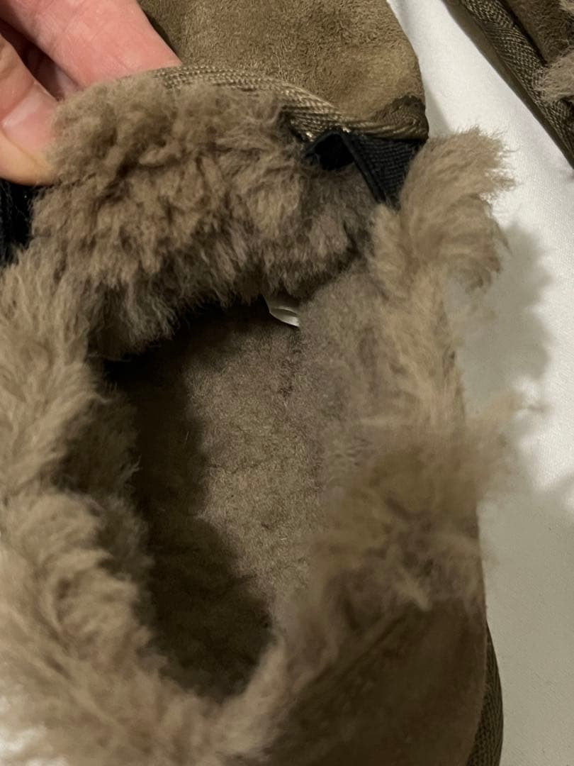 emu ムートンブーツ スリッポン　UGG ミネトンカ好きな方　防寒シープスキン