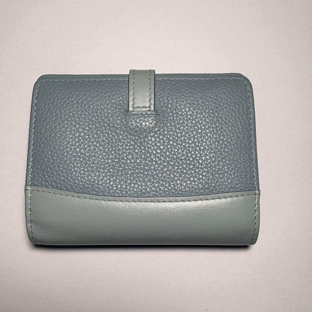miumiu財布