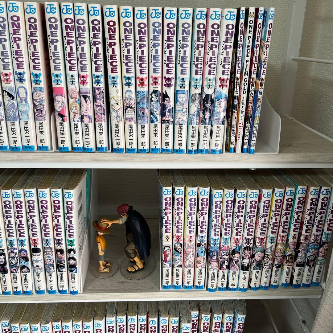 ONE PIECE 全巻(1〜113巻)セット　映画特典、フィギュア付き