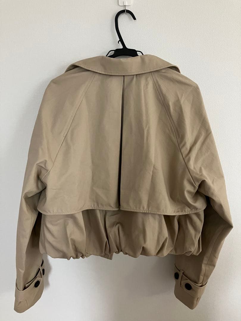 ZARA バルーンショートトレンチコート