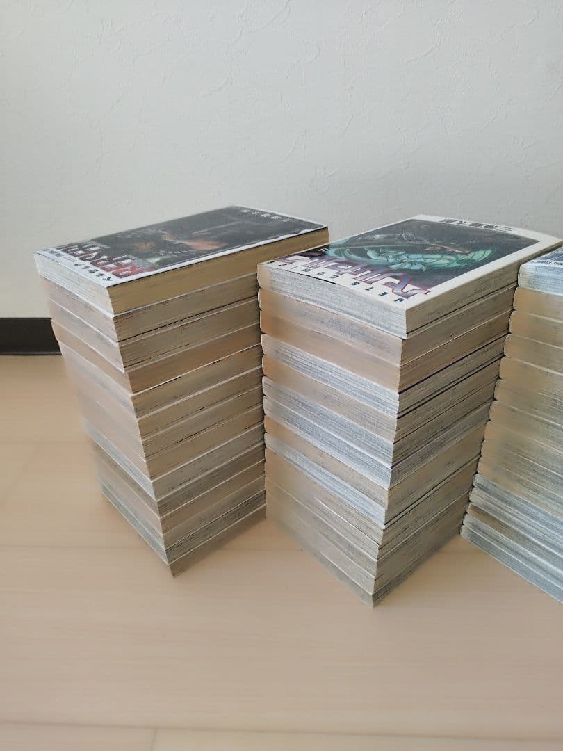 24時間以内発送します！ ベルセルク　全巻セット　1巻〜43巻