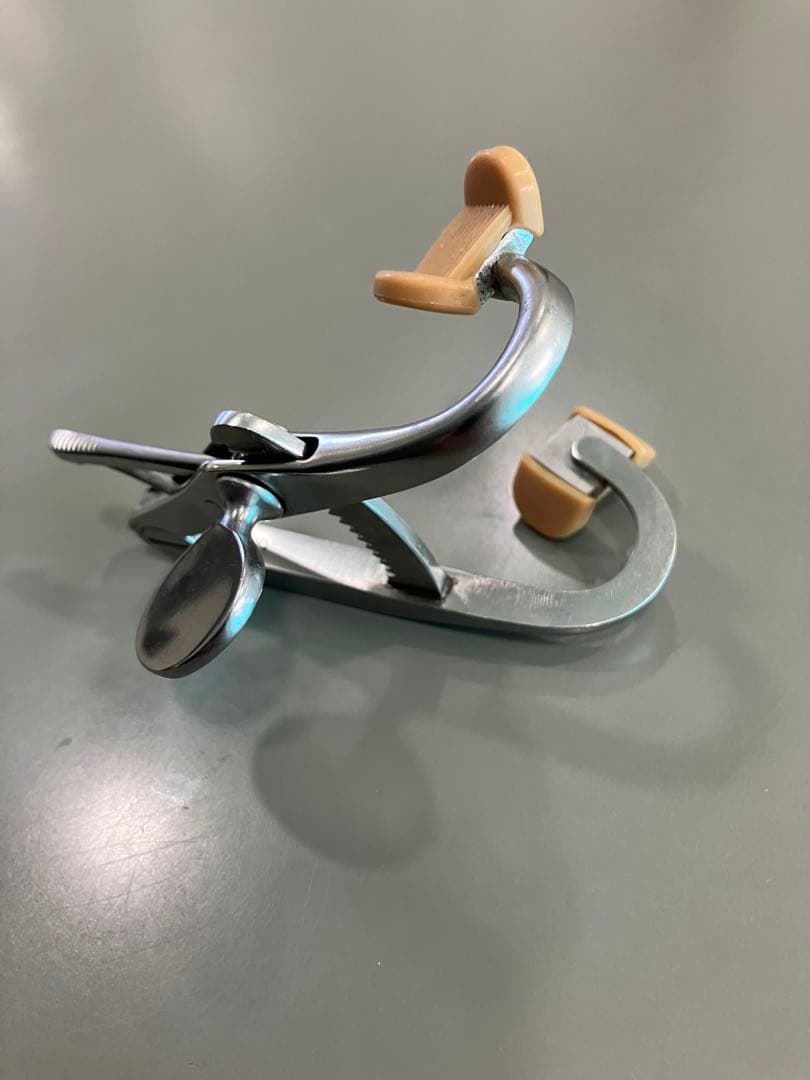 ジ*ー様 歯科用万能開口器　小林歯科工業製