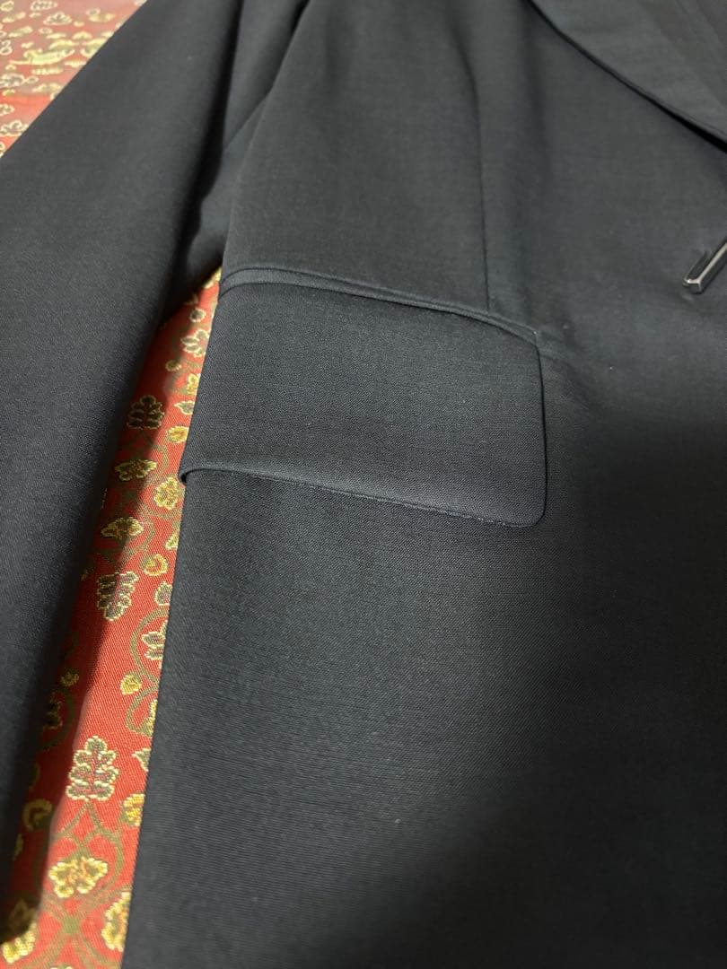 グッチのジャケット、38、GUCCIのアクセサリーピン付き