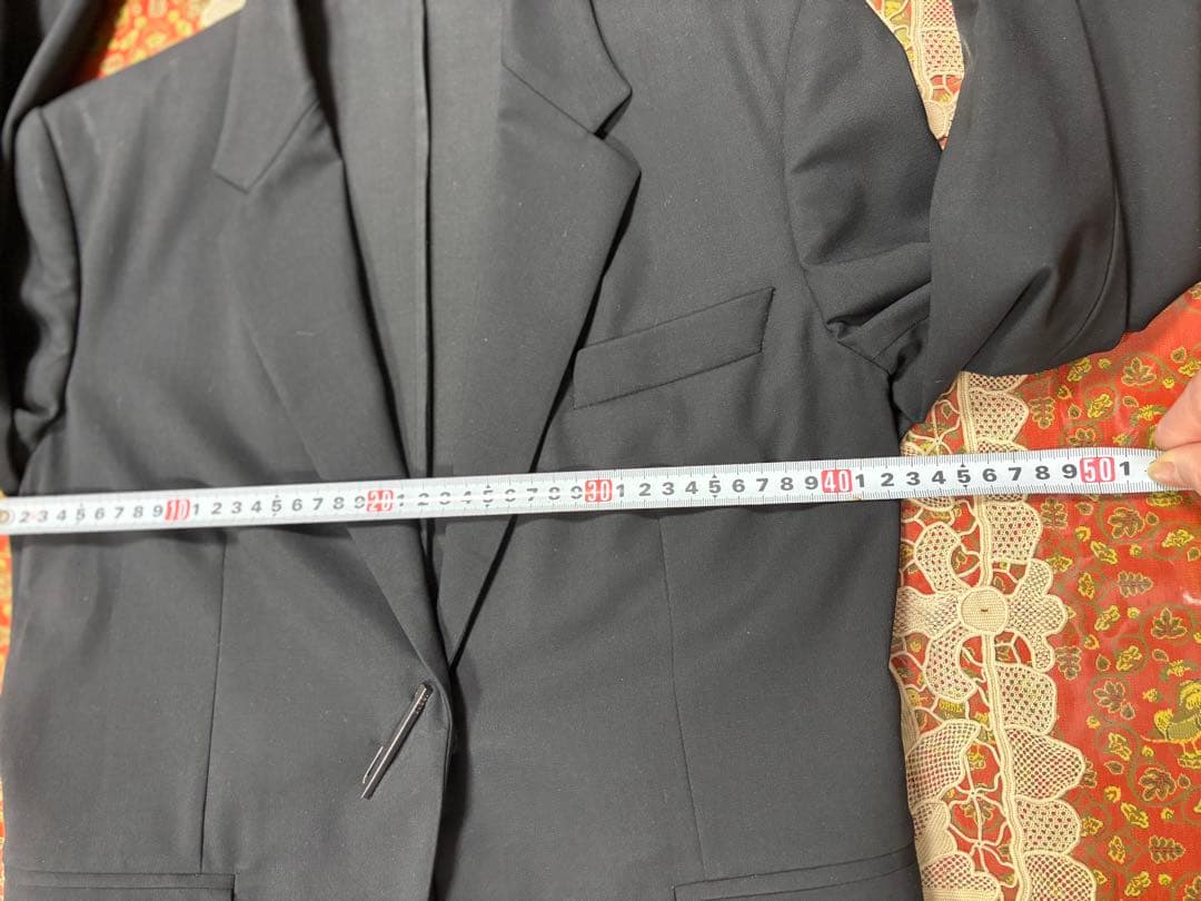 グッチのジャケット、38、GUCCIのアクセサリーピン付き