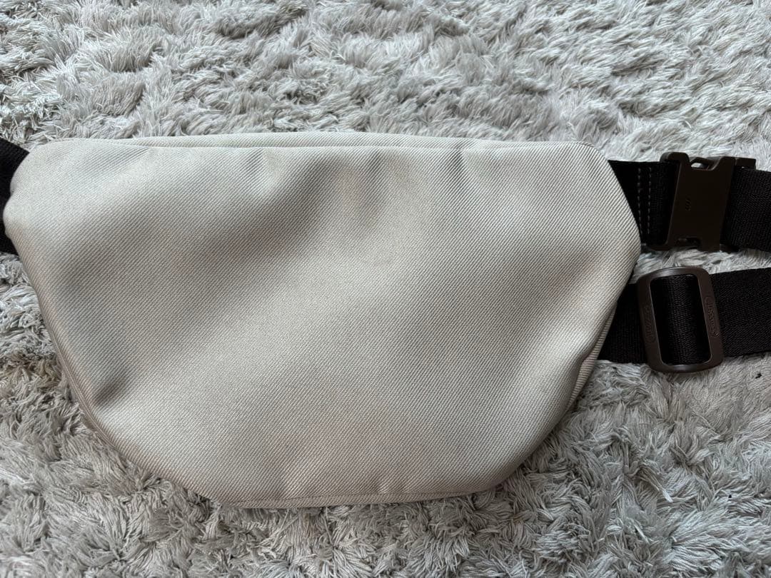 イエナ　LeSportsac ボディバッグmoon