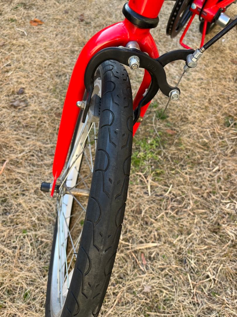 【2月末まで】フェラーリ 折りたたみ 20インチ　Ferrari 赤　レッド