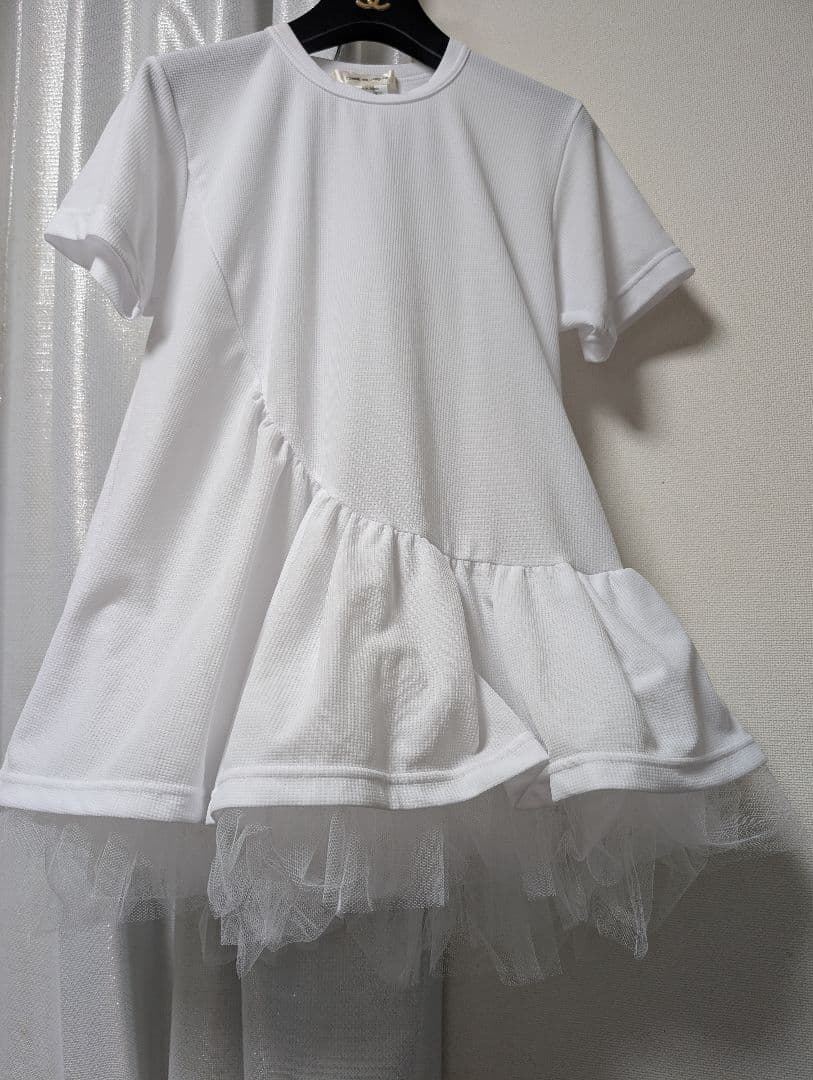 コムデギャルソン 本ライン◯フリル装飾ＴCCOMME des GARÇONS