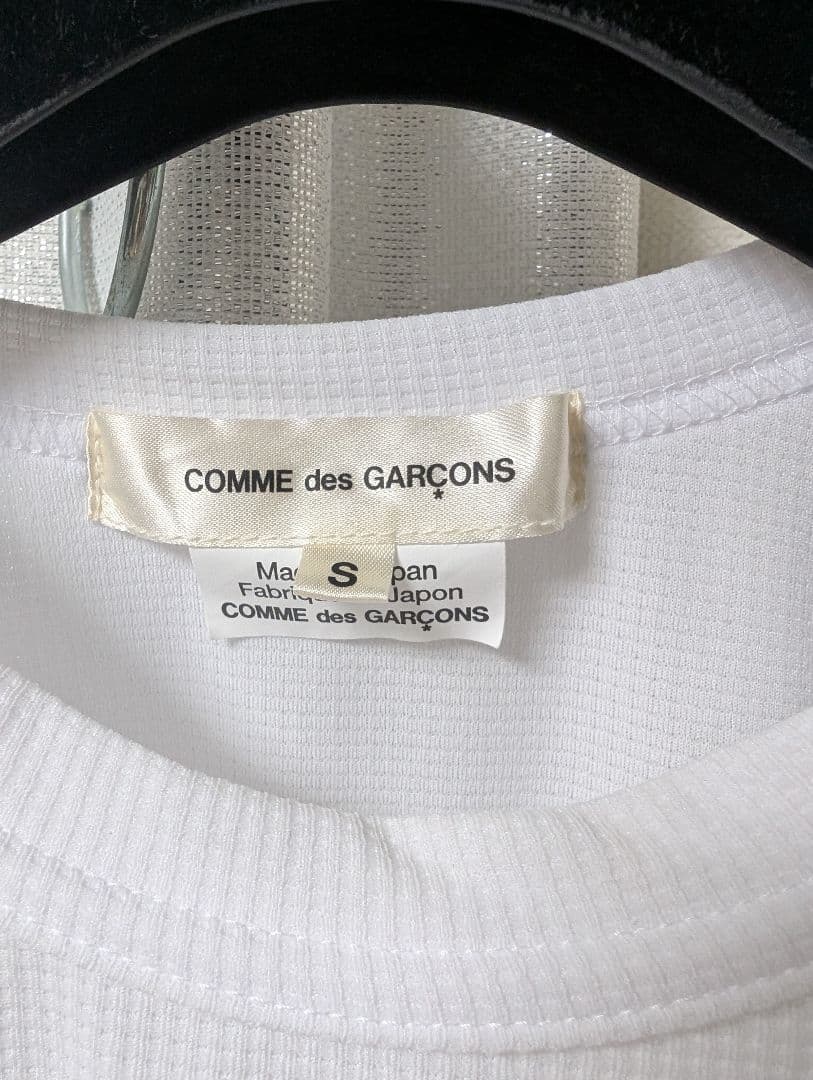 コムデギャルソン 本ライン◯フリル装飾ＴCCOMME des GARÇONS