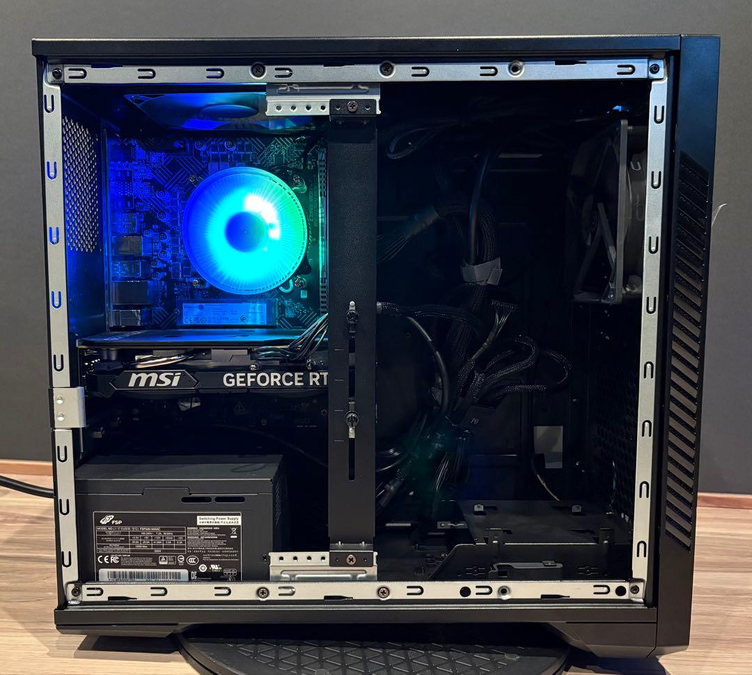 白　RTX4060　ゲーミングpc i5 14400F DDR5搭載！