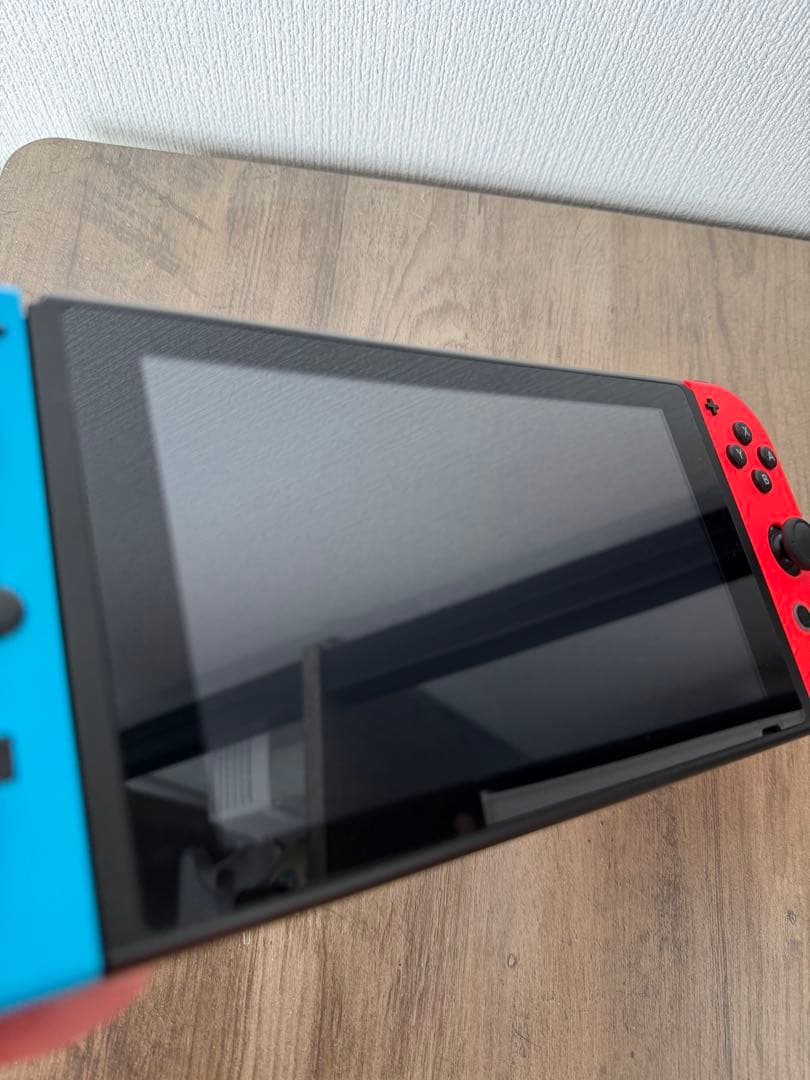 Nintendo switch 本体 ジョイコン2個 周辺機器おまけ