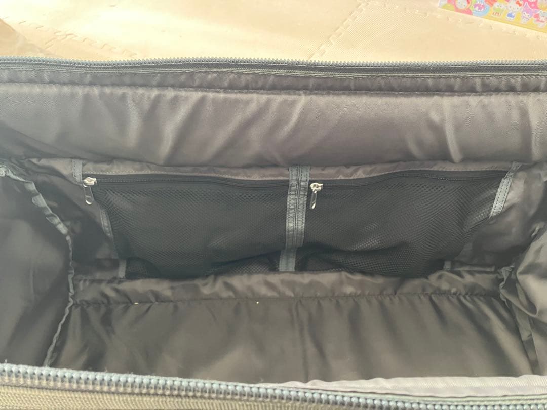 【最終値下げ】Coleman バックパックボストン　50リットル　オリーブ色