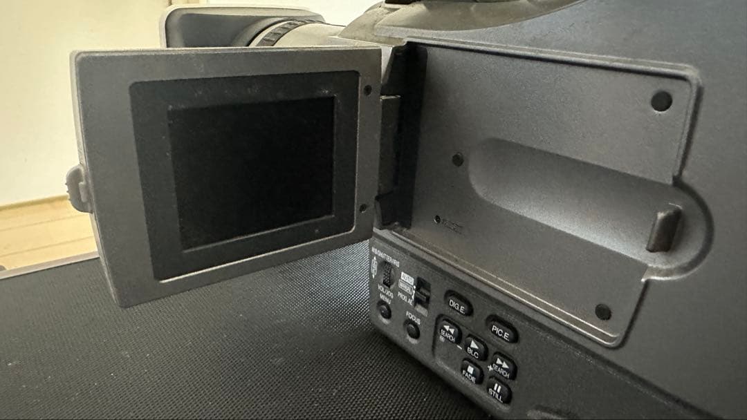 パナソニック AG-DVC7 DVC7P プロフェッショナルミニDVビデオカメラ