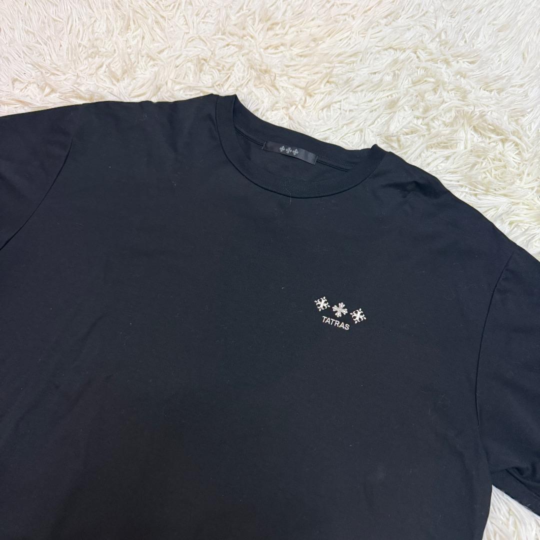 【美品】TATRAS ロゴ刺繍 Tシャツ ブラック 04サイズ XL