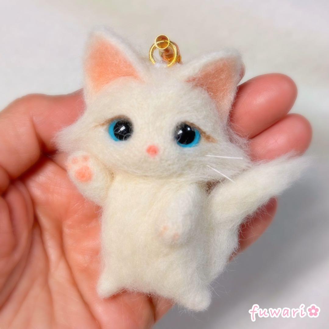 【リクエスト品(1)】羊毛フェルト 白猫　ころんと甘えんぼ♡キジ白ちゃんセット