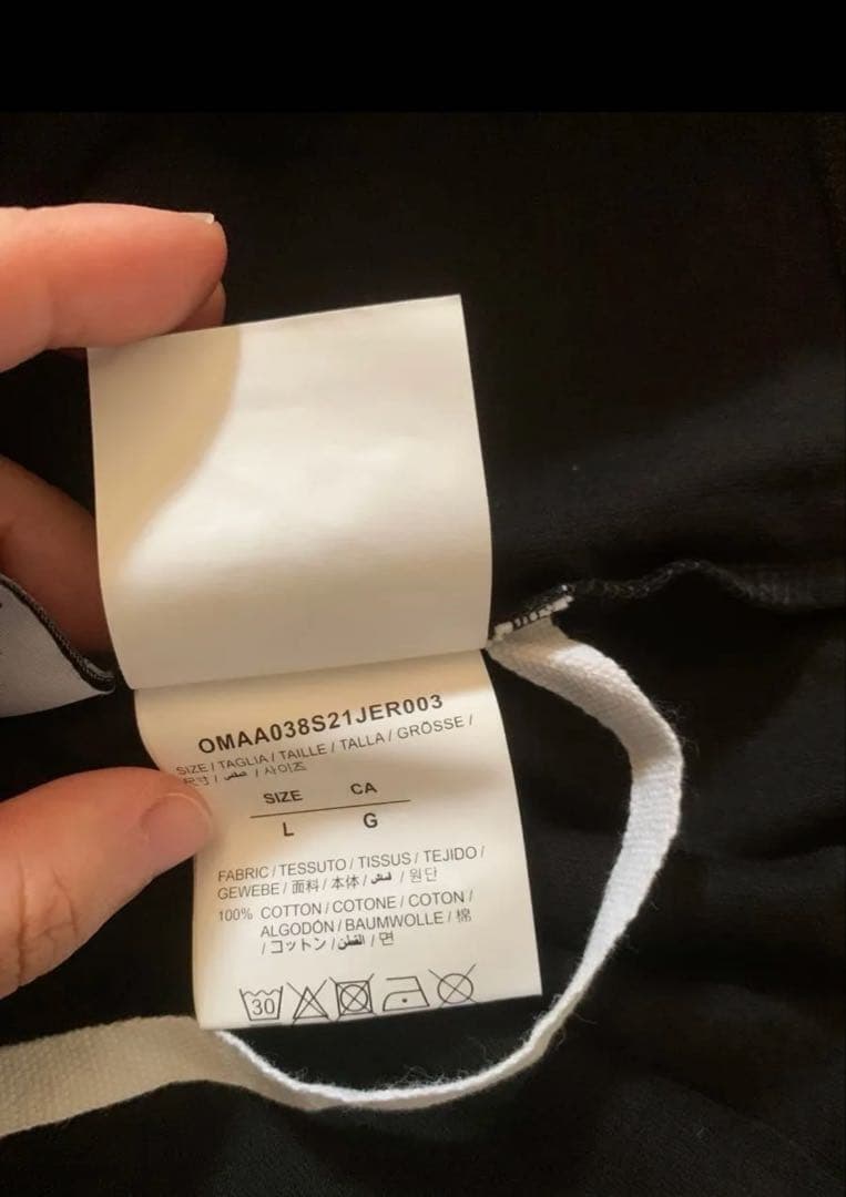 (正規品)OFF WHITE 半袖Tシャツ 黒サイズ