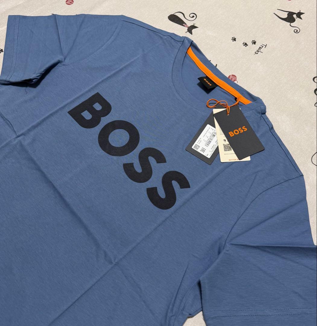 トップス New with tags HUGO BOSS men's t-shirt M