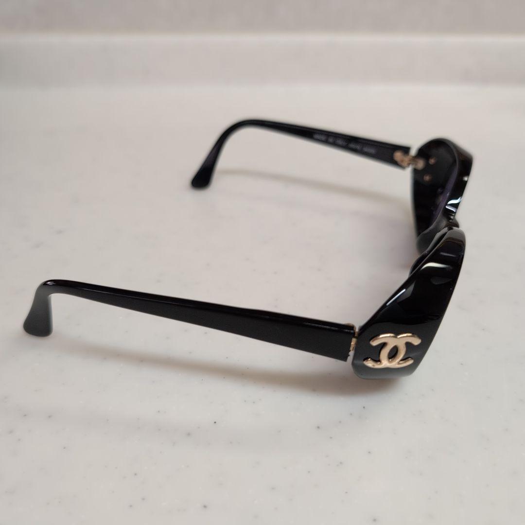 CHANEL オーバルサングラス ブラック