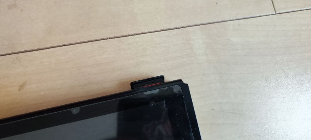 Nintendo Switch 本体 ステッカー付き　ジャンク