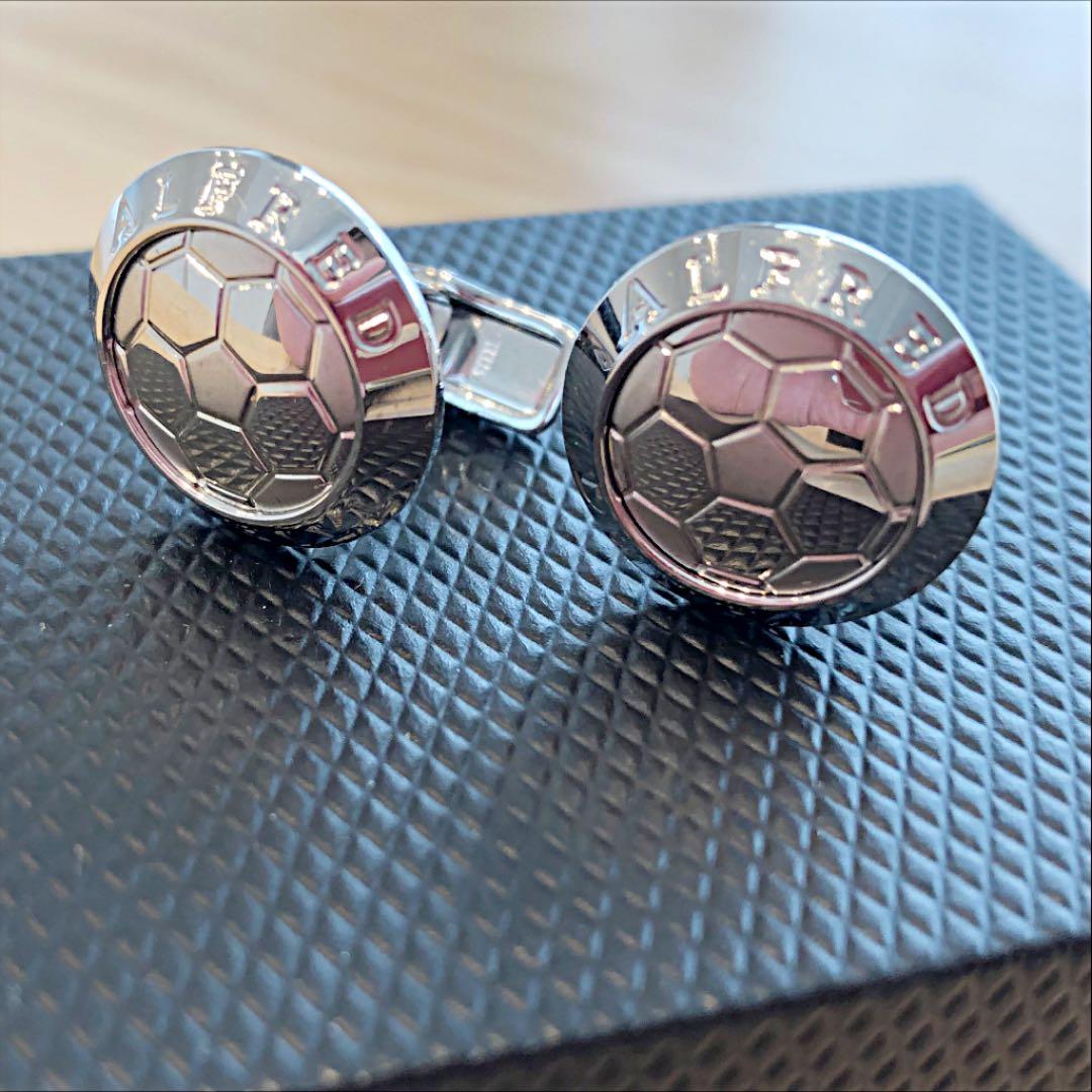 ダンヒル　カフスリンクス　サッカーボールモチーフ　dunhill