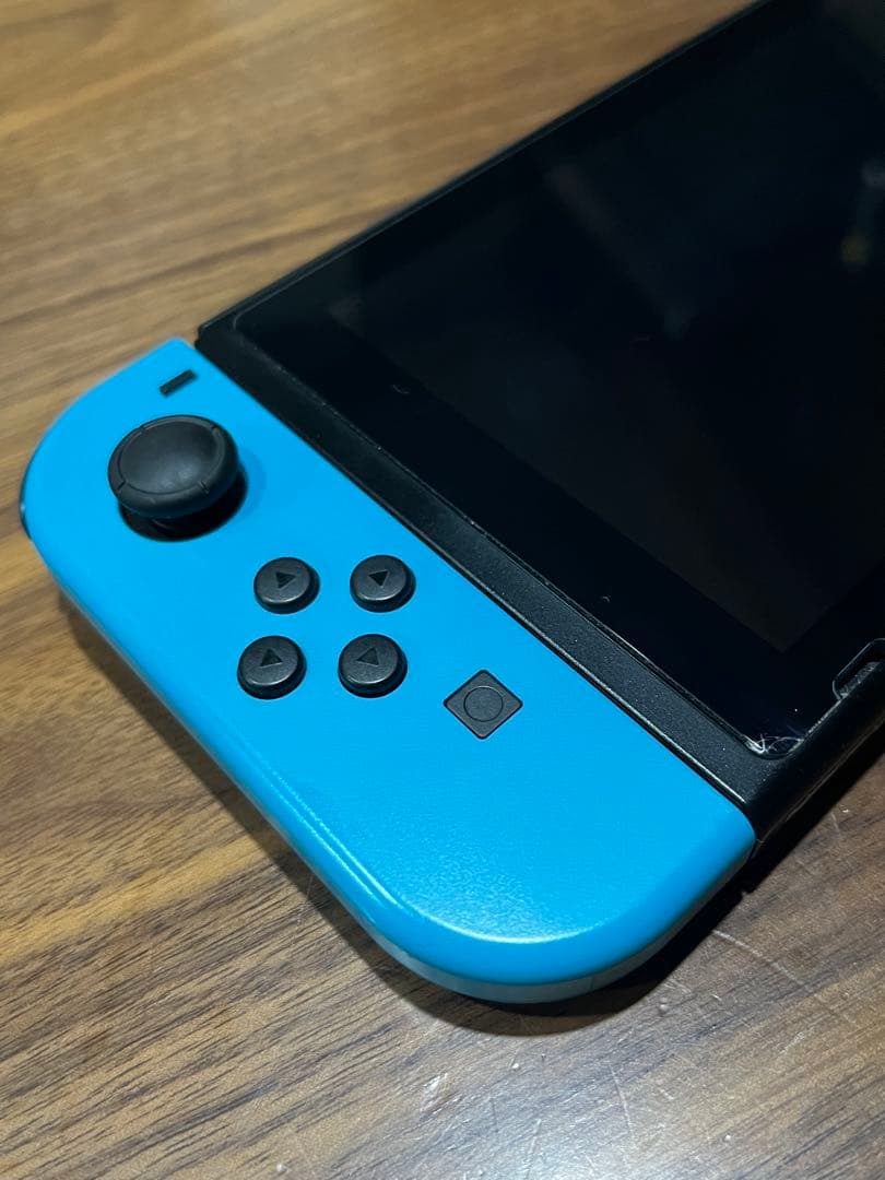 価格相談可　美品　Nintendo Switch 本体 ブルー/レッド