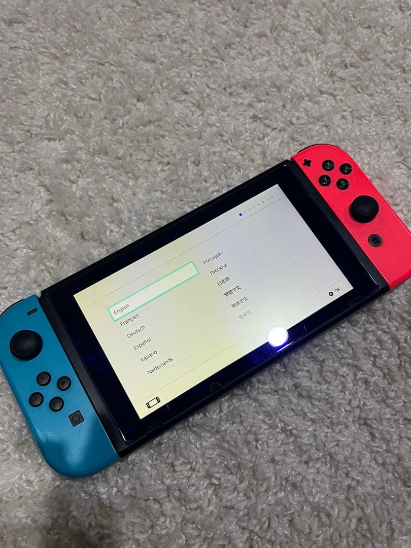 価格相談可　美品　Nintendo Switch 本体 ブルー/レッド