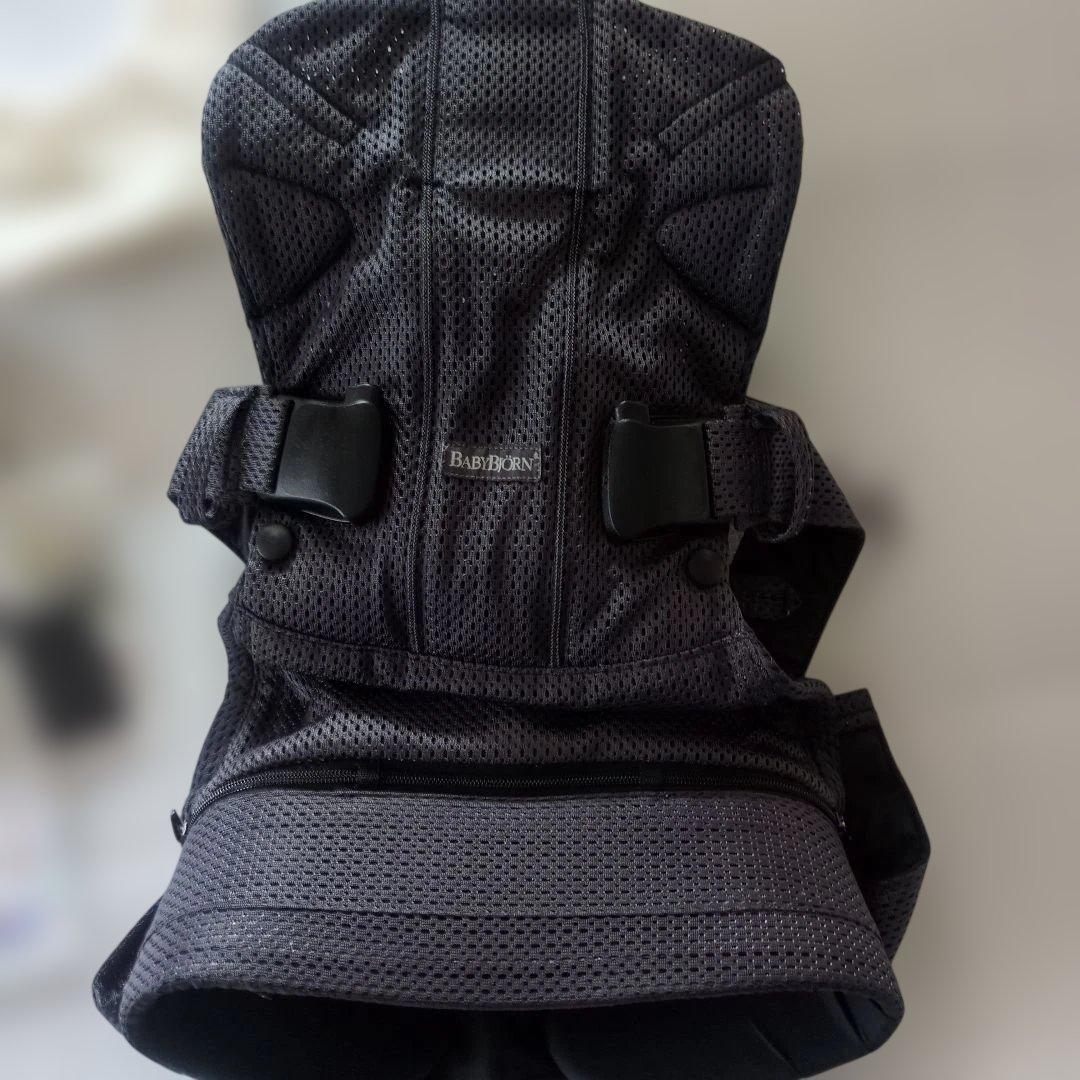 美品　ベビービョルン ONE KAI Air 抱っこ紐 メッシュ アンスラサイト
