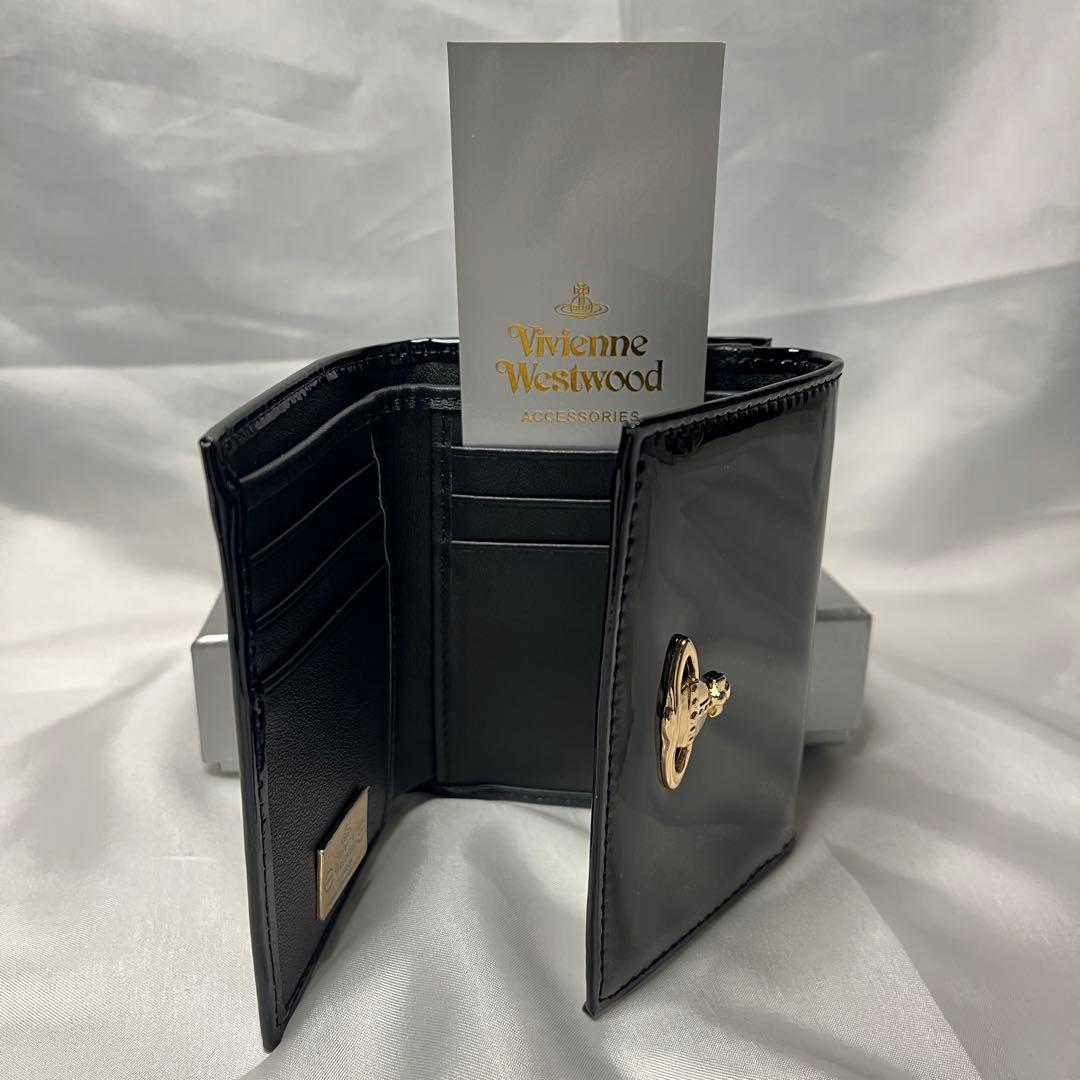 新品 Vivienne Westwood エナメル黒 三つ折り財布 大人気お財布