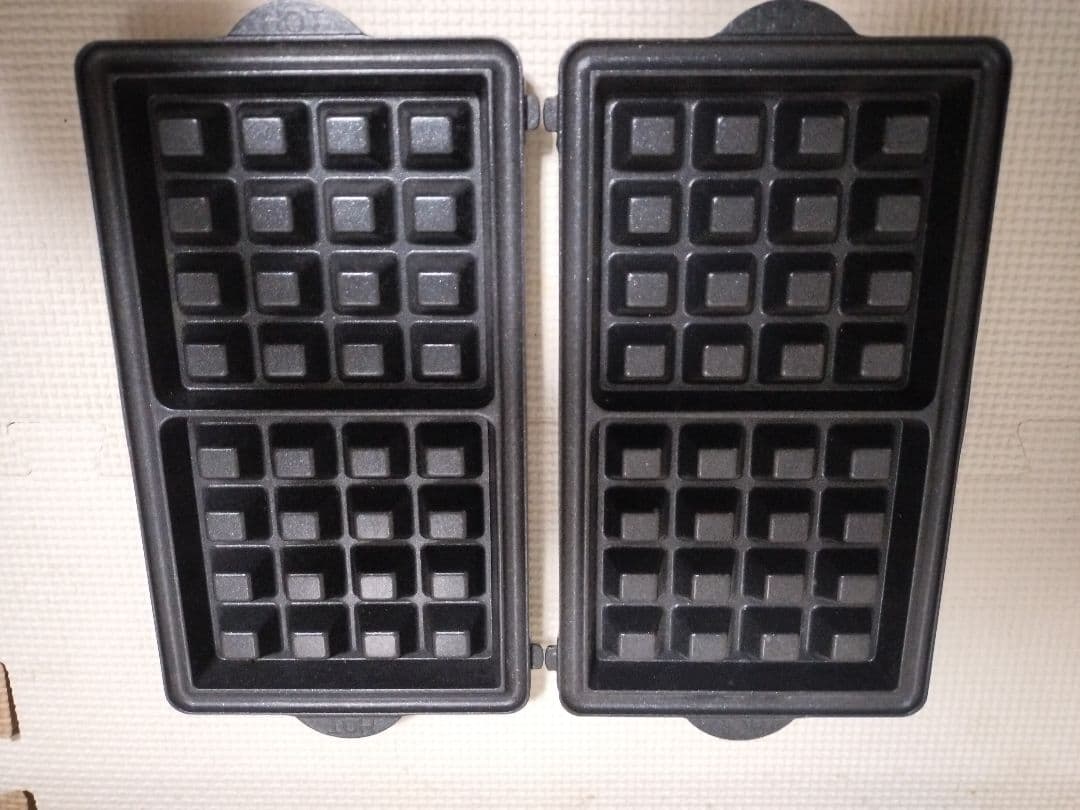 Vitantonio　ビタントニオ　ホットサンド　ワッフル　メーカー